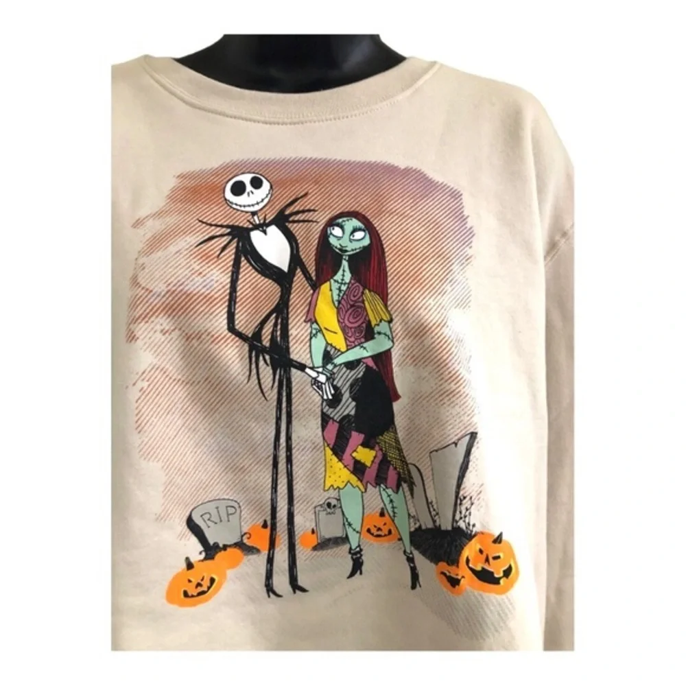Nightmare before Christmas cream crop pullover sweatshirt sweater size XL‎ new